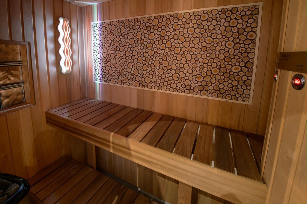 Georgi Hotell Voru Exterior photo