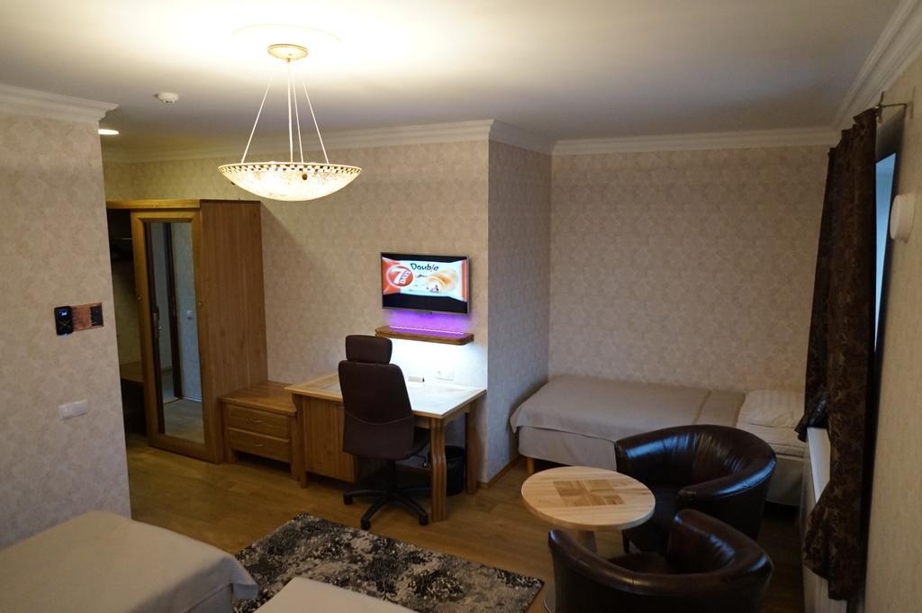 Georgi Hotell Voru Room photo